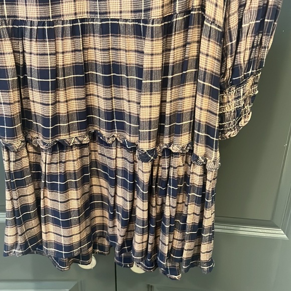 Max Studio Dress - Picture 5 of 5